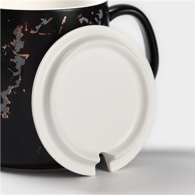 Кружка с ложкой «Чёрный мрамор», 350 мл, керамика, чёрная