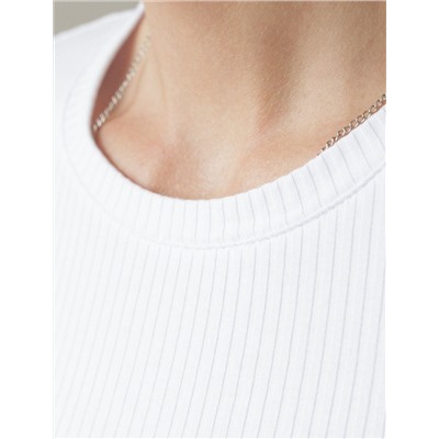 Футболка из трикотажа в широкий рубчик