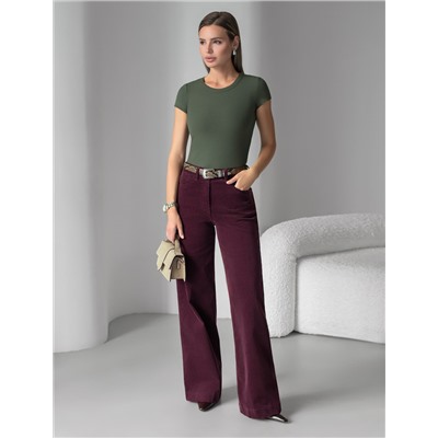 Футболка из трикотажа в широкий рубчик