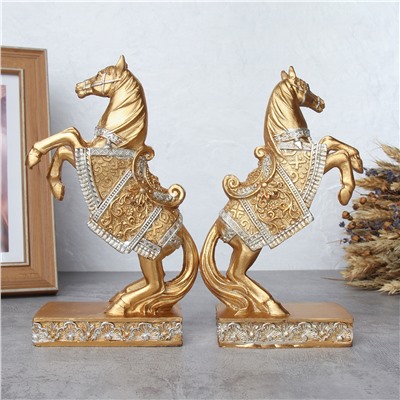 Статуэтка Лошадь 16 см / 9104 /уп 60/