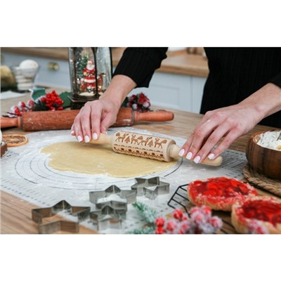 Скалка новогодняя Доляна, фигурная, 30×4 см, рабочая часть 11.5 см, вращающаяся