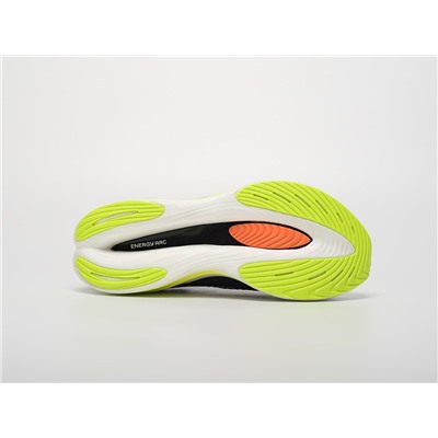 Кроссовки New Balance FuelCell SC Elite v3