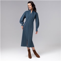 Платье-футляр с акцентными швами, Больше, чем просто платье