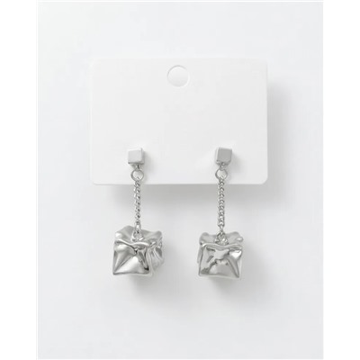 Стильные серьги