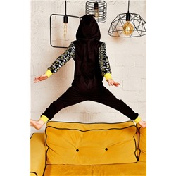 Пижама д/мал модель "комбинезон" Juno "Бэтмен" AW20BJ0615 черный/бэтмен