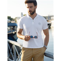 Футболка-поло из фактурного трикотажа