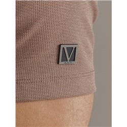 Футболка-поло из фактурного трикотажа