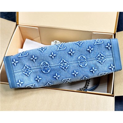 Джинсы #23092977