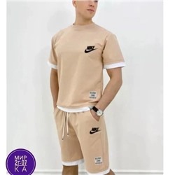 Спортивный костюм #22927613