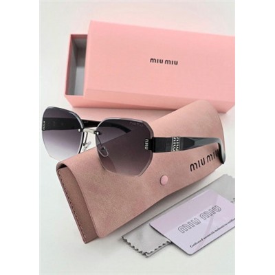 Женские солнцезащитные очки #22944686