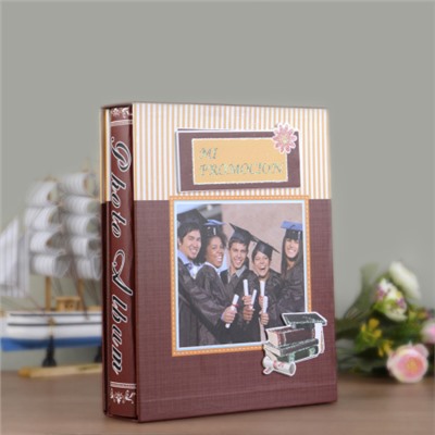 Фотоальбом 320 фото Выпускник 10х15, 15х21, 50 листов / 9005 /уп 16/АКЦИЯ (Синий)