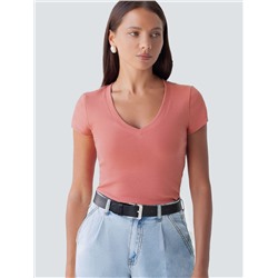 Футболка из плотного трикотажа с плетением риб 1*1