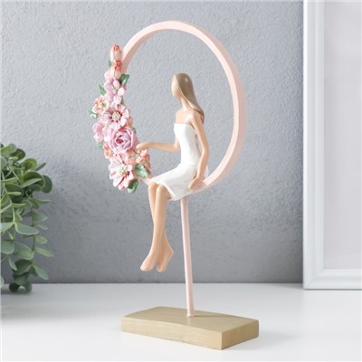 Фигурка полистоун «Девушка сидит в розовом кольце с цветами», 16×6×25.5 см