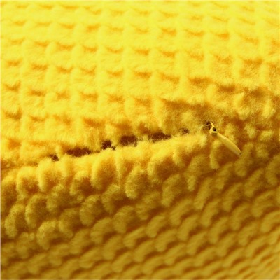 Подушка декоративная «Этель. Треугольник», d=40 см, жёлтая