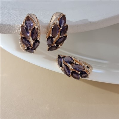 Комплект ювелирной бижутерии коллекция "Дубай" серьги и кольцо 19 р, покрытие позолота, вставка: фианиты и цирконы, цвет: фиолетовый и прозрачный, Уценка, арт.08.4714-19 (215.669-19)