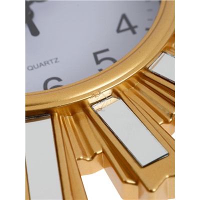 УЦЕНКА Часы настенные интерьерные «Солнце», дискретный ход, 25.5×25.5 см, циферблат d=11 см, золотистые, от батарейки 1×АА