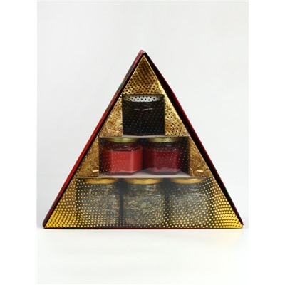 Подарочный набор новогодний «Уютного года» крем-мёд 2 шт. × 120 г, варенье 100 мл., чай 3 шт. × 25 г