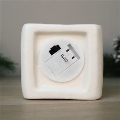 Фигурка Домик с подсветкой 15 см новогодний / YZ5549 /уп 48/LED