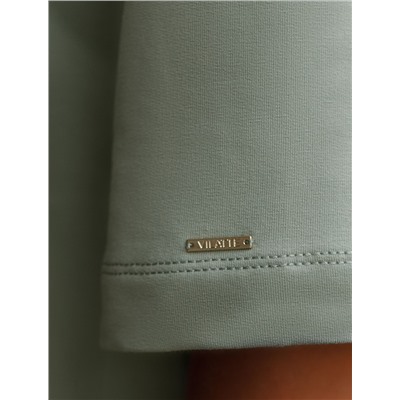 Футболка из тонкого эластичного футера со шнуром внизу