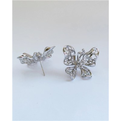 Стильные серьги