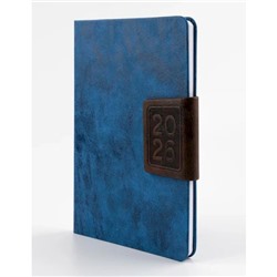 Еженедельник 2026 г. А5 128 стр. "СИЦИЛИЯ" синий+коричневый, магнитный клапан 310173 Alpha-Trend