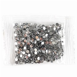 Алмазная мозаика на брелоке "Собачка" серебро