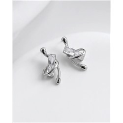 Стильные серьги