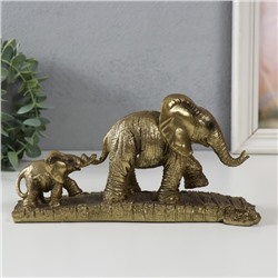 Фигурка полистоун «Слониха со слонёнком на прогулке», 21×8×10.8 см