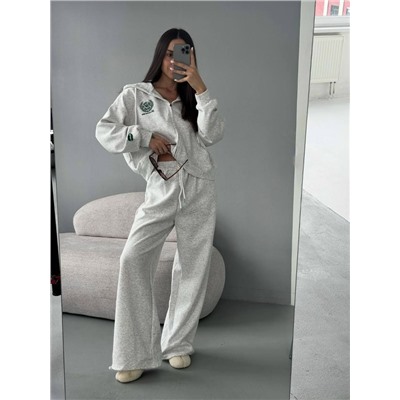 Спортивный костюм #23025204