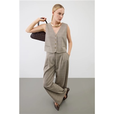 VERY NEAT Жилет ЕВТ 3340