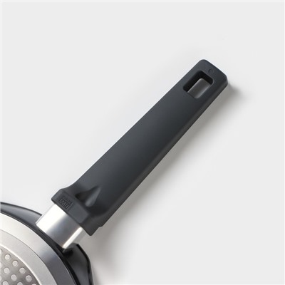 Сковорода блинная Magistro Flame, d=24 см, h=1.6 см, антипригарное покрытие, индукция, чёрная