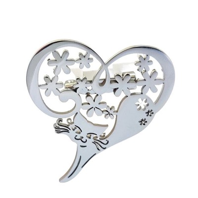 Брошь из стали