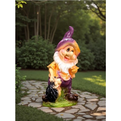 Садовая фигура из гипса «Гном с ежиком», 35×15×14 см