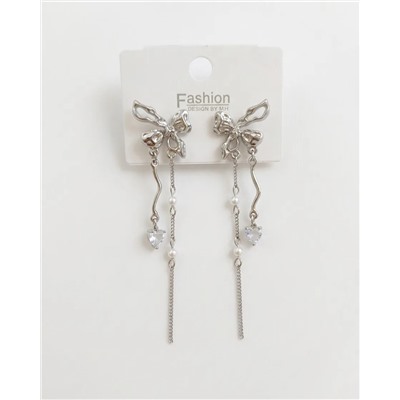 Стильные серьги