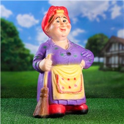 Садовая фигура из гипса «Тёща с метлой средняя», 59×25×40 см, МИКС