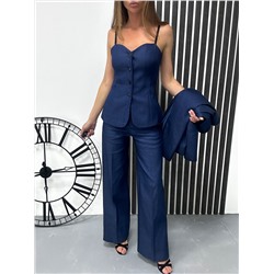 Костюм тройка