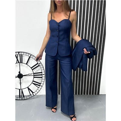 Костюм тройка