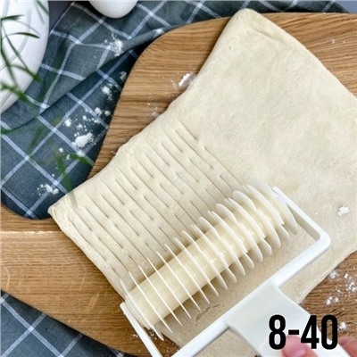 Нож ролик для фигурной нарезки теста #23048700