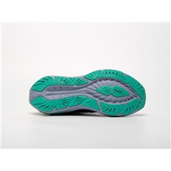 Кроссовки Asics Novablast 4