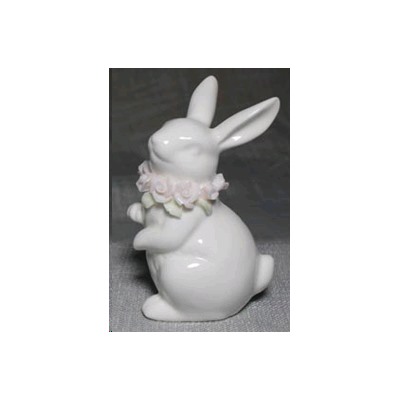 Фигурка Кролик с цветами 16 см / 19069 /уп 48/