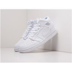 Кроссовки Nike Air Jordan 1 Mid