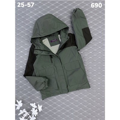 Ветровка 690 зелёный