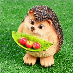 Садовая фигура из полистоуна «Ежик с листочком», 16×11×12 см