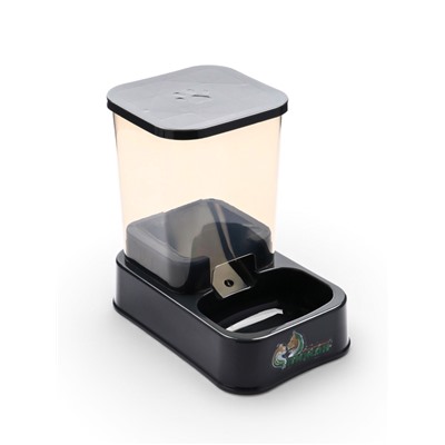 Автокормушка, 1.5 л, нескользящее основание, чёрная