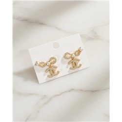 Стильные серьги