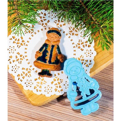 Форма для печенья новогодняя «Снегурочка», вырубка, штамп, 10×5.9×1.4 см, пластик, голубая