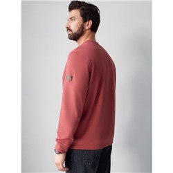 Джемпер легкий из фактурного эластичного трикотажа с принтом