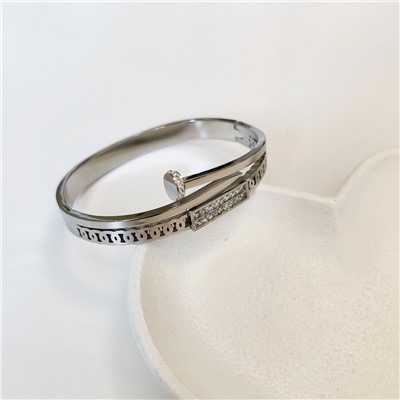 Браслет  из стали