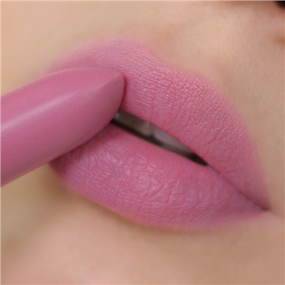 Помада для губ матовая тон 06 Glamour Guide