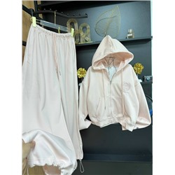 Спортивный костюм #23034951